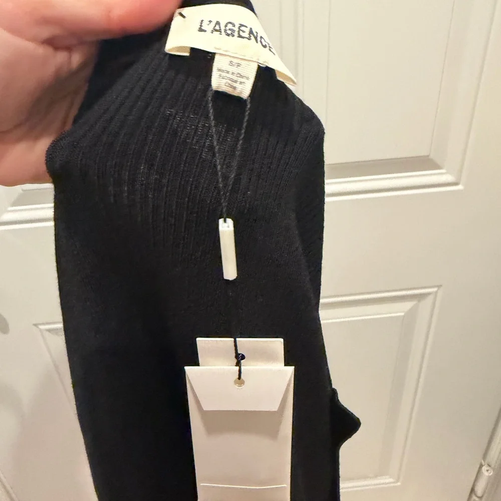 L'AGENCE Carrie Short Sleeve Cardigan - Picture 7 of 8